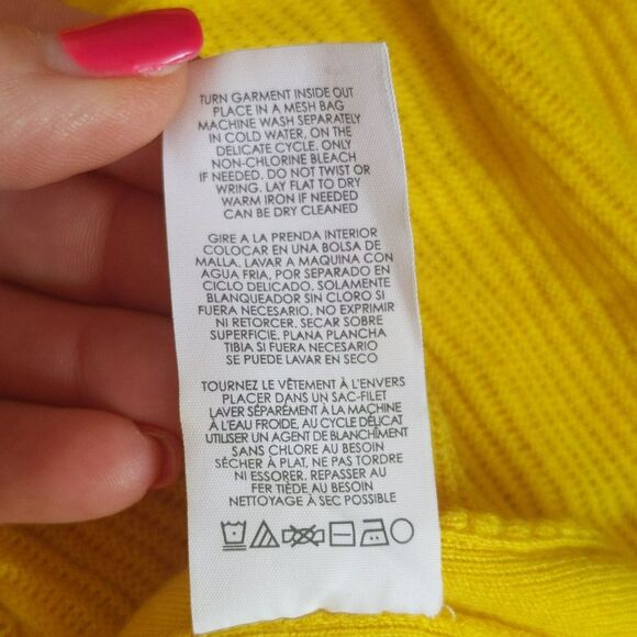 CAbi style #5637 Sunny Sweater, slightly cropped, 4 snap closure, cotton blend S - Picture 10 of 10